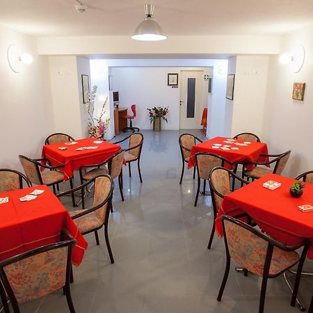 Hotel Azzurra Senigallia Exterior photo