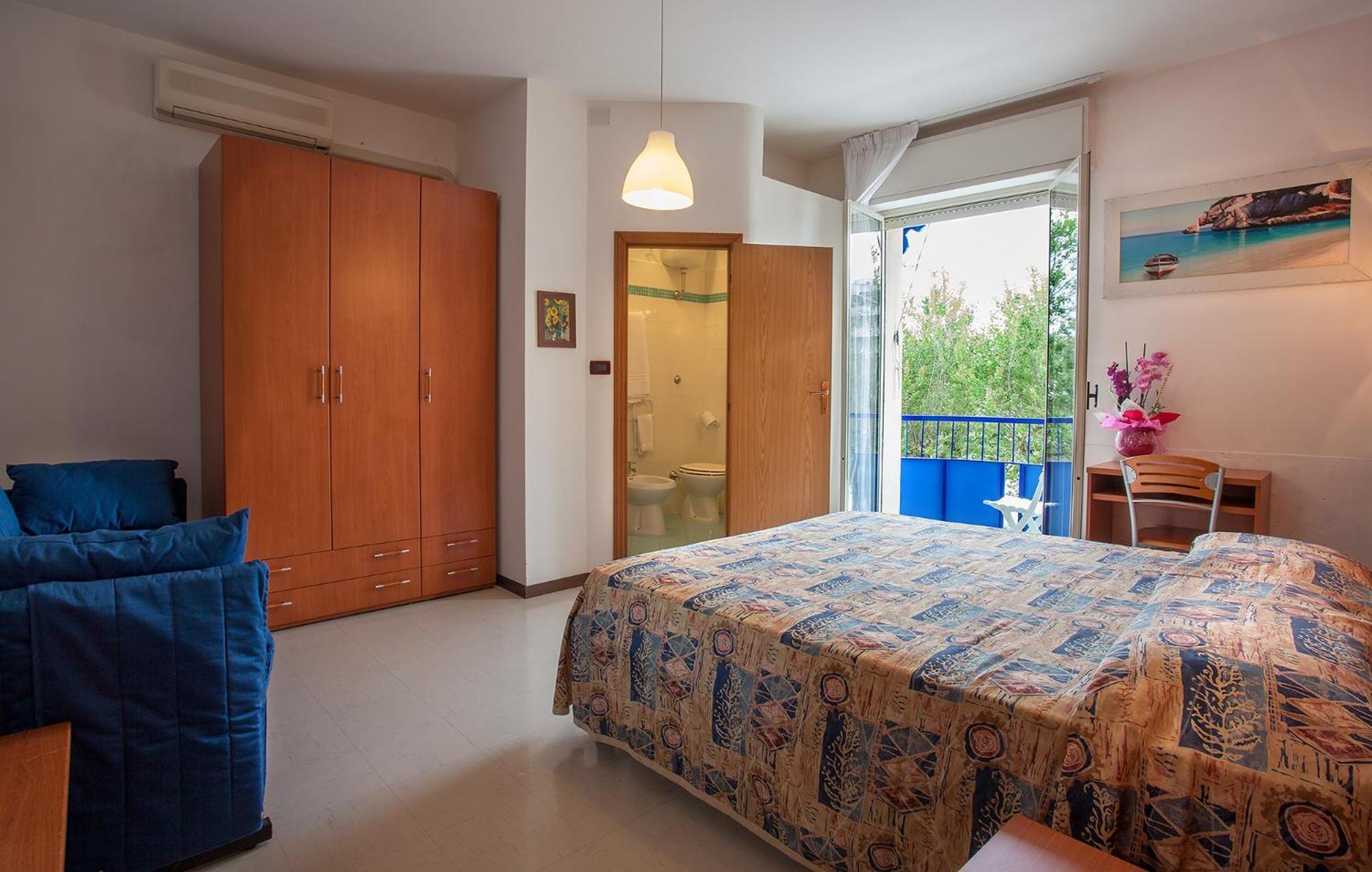 Hotel Azzurra Senigallia Exterior photo