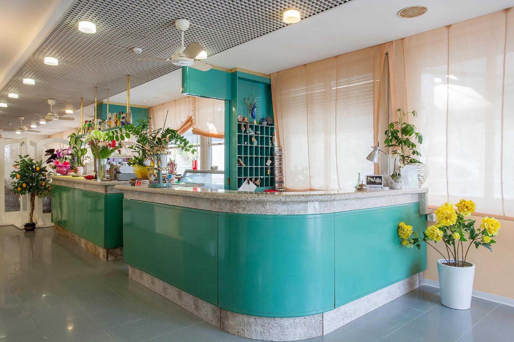 Hotel Azzurra Senigallia Exterior photo
